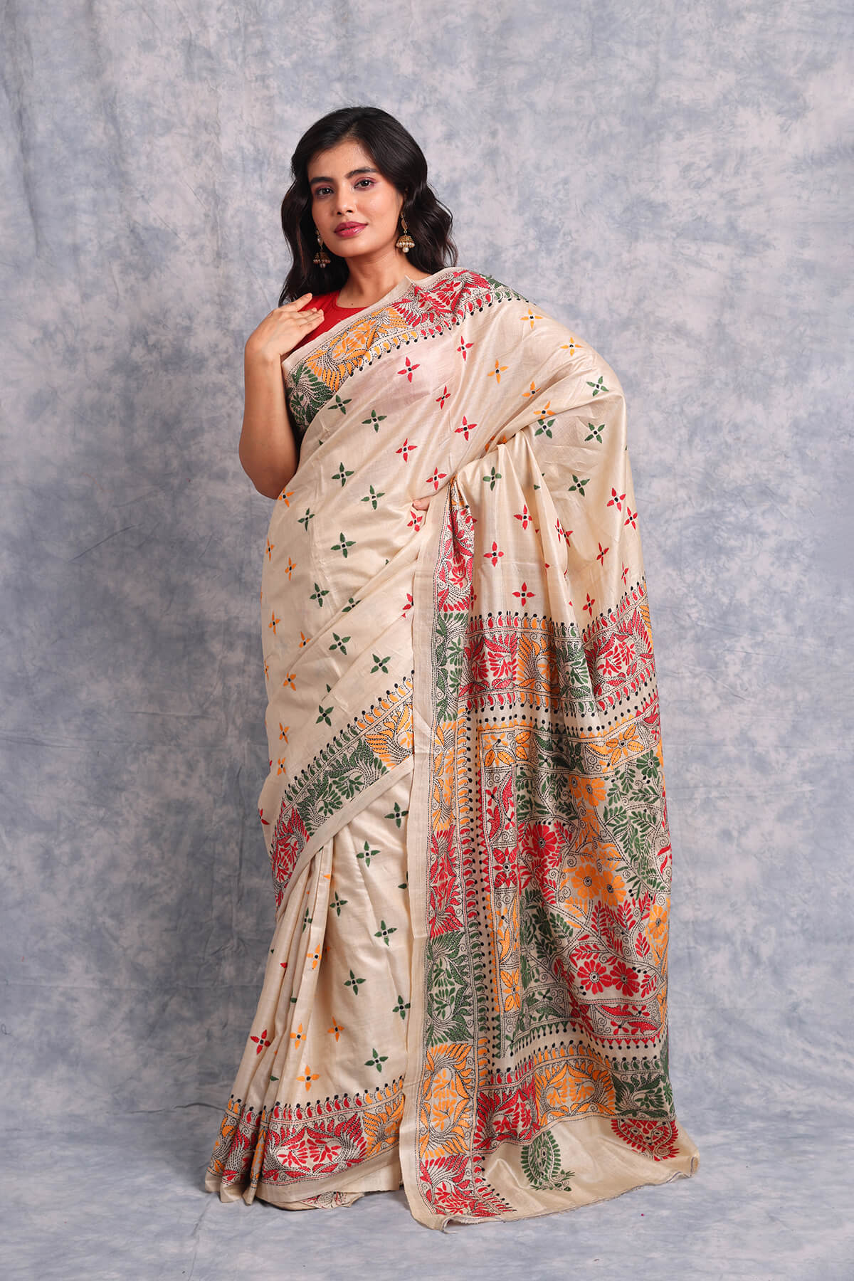 S16-1-4.jpg Off White Traditional Pure Tussar Kantha Saree - Image 1