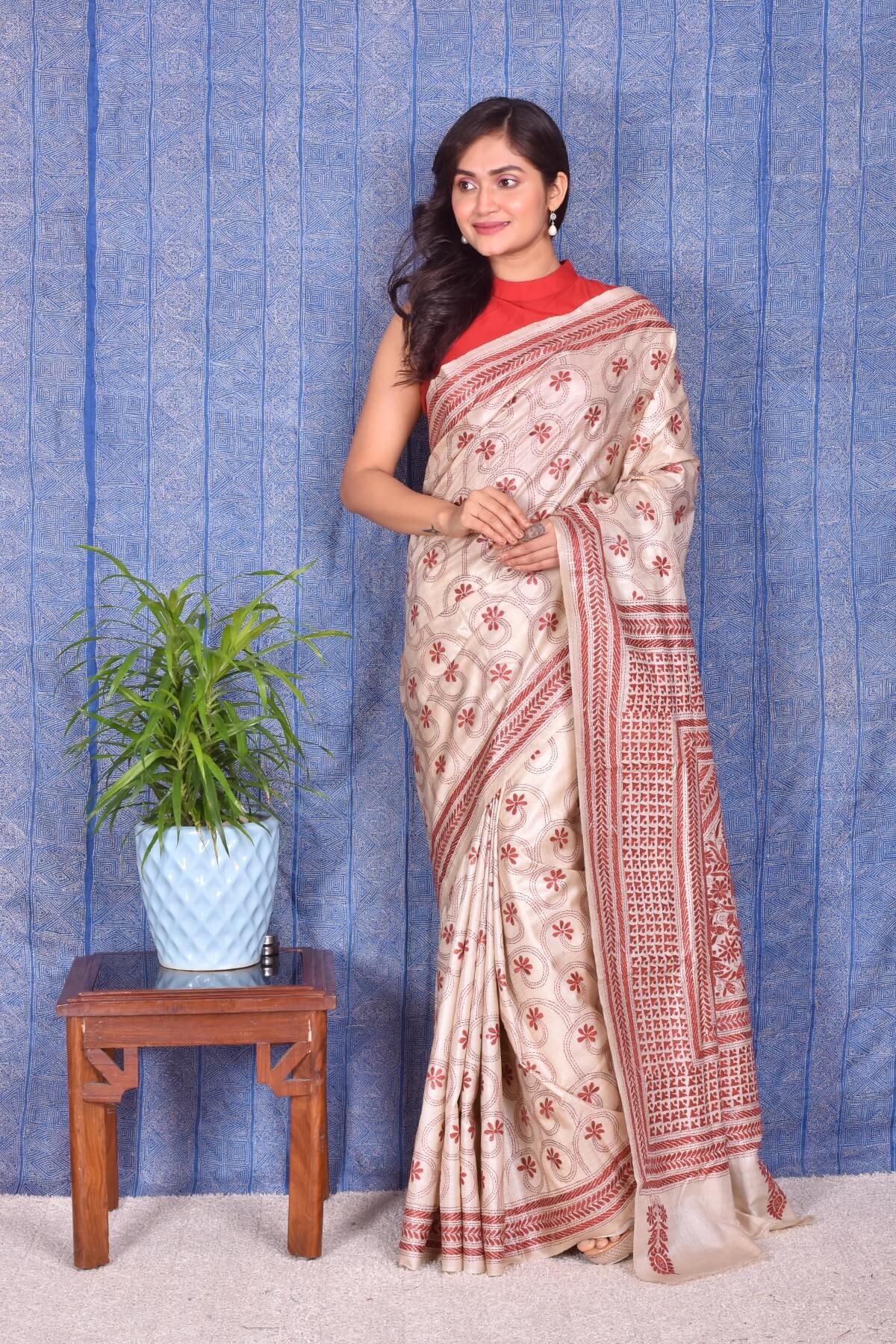 S24_1.jpg Off white Kantha Traditional Pure Tussar Saree - Image 1
