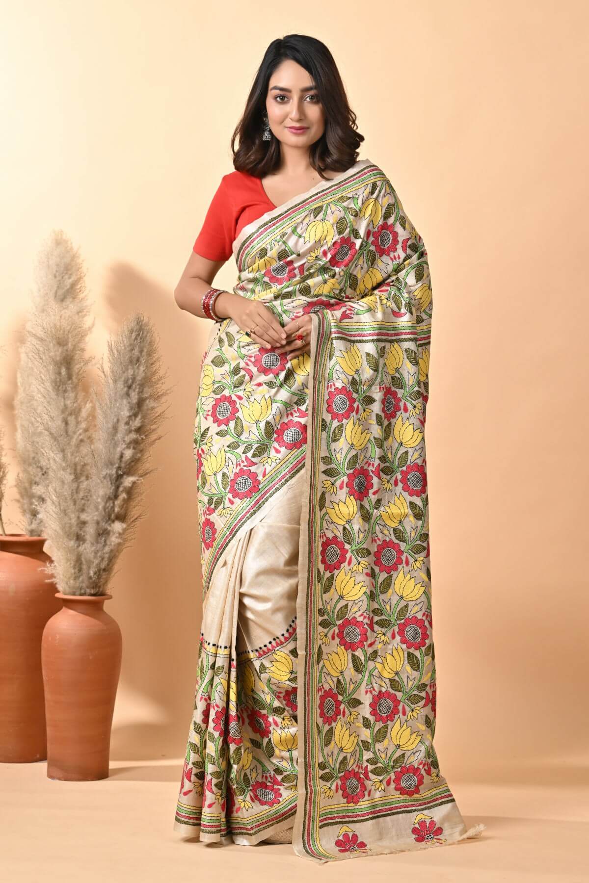S49-1-3.jpg Off White Sunflower Pure Gachi Tussar Kantha Saree - Image 1